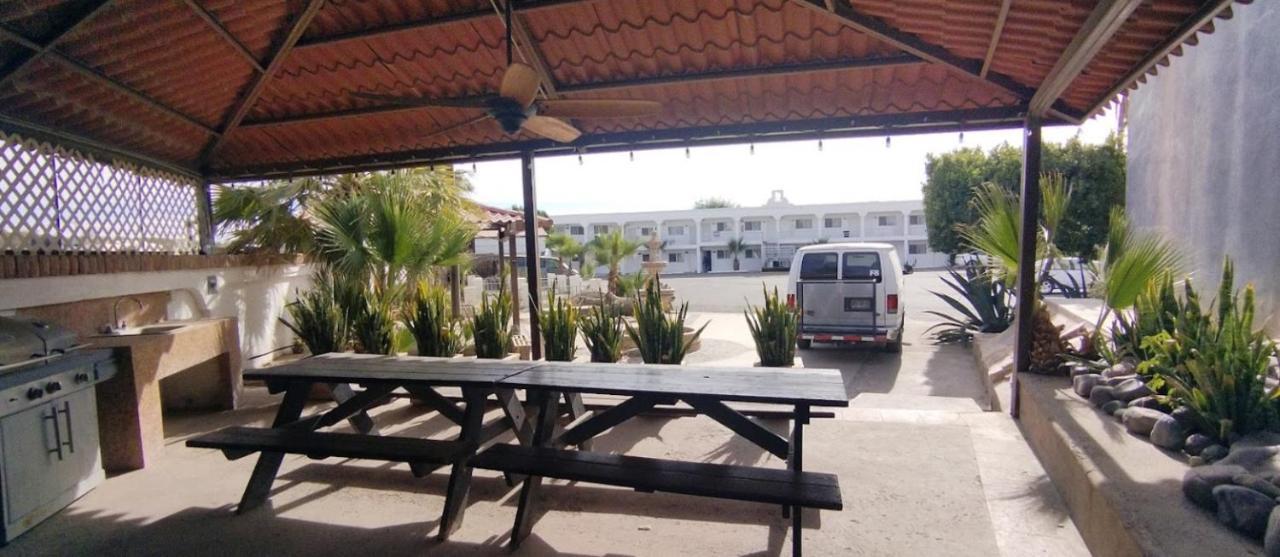 Hotel Casa Blanca Heroica Caborca Exterior foto